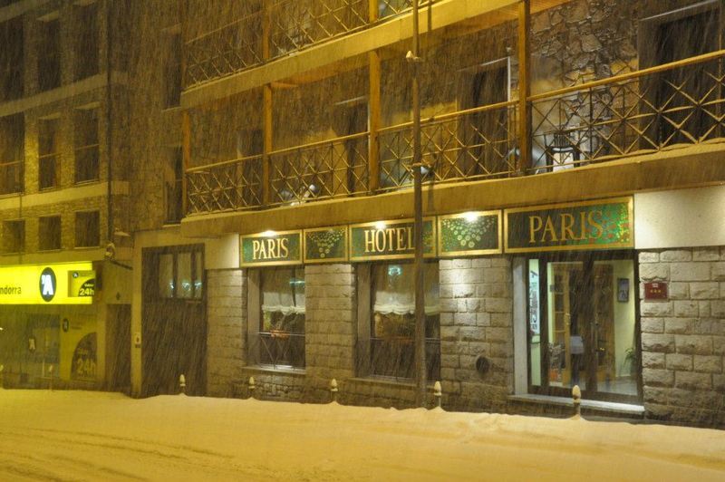 Hotel Yomo Petit Paris Encamp Exteriér fotografie